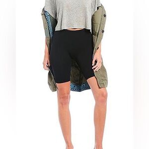 Free People Seamless Rib Bike Shorts Black Size XS/Small NWT